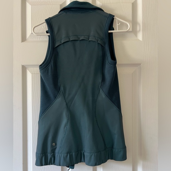 Lululemon high vis vest - Picture 5 of 6